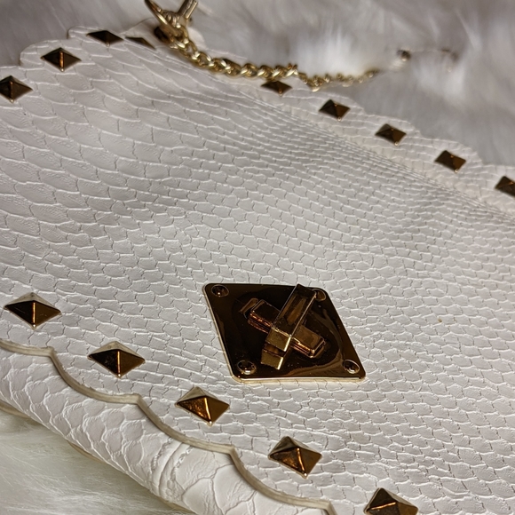 Ever New White Crossbody with Gold Hardware - Picture 2 of 7